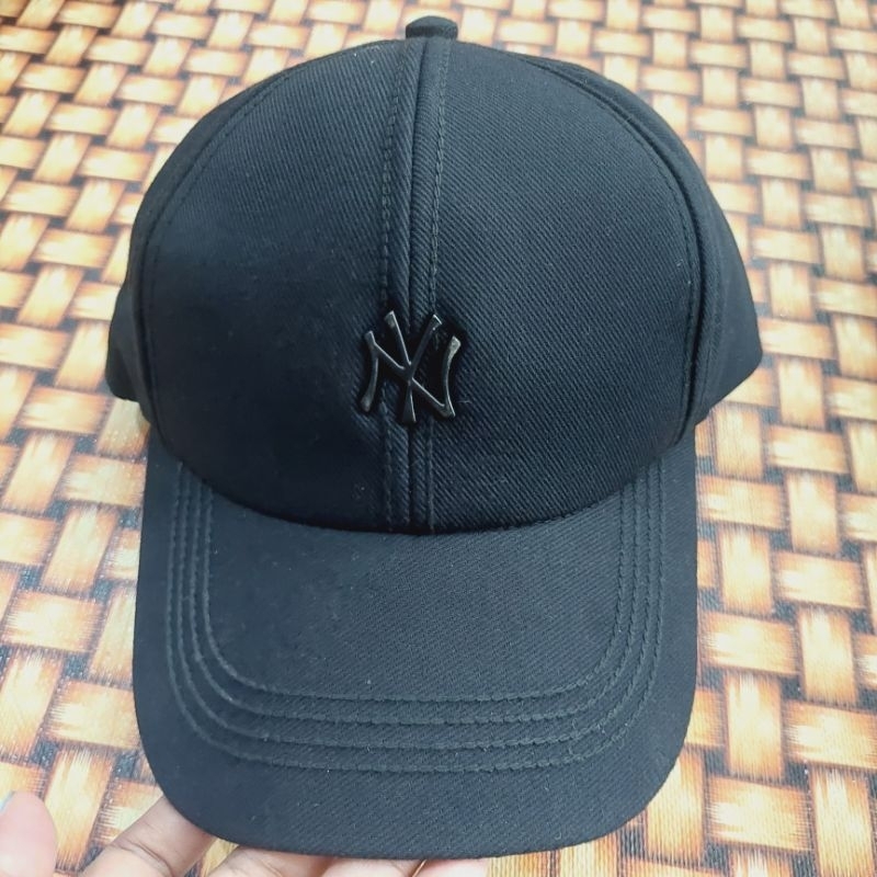 Topi Baseball Black Keren Patch PIN Jahit Rantai - NY Hitam